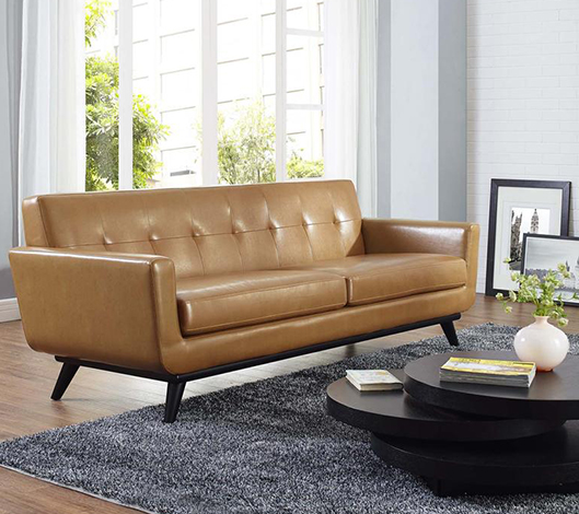 What is the difference between fabric sofa and leather sofa?